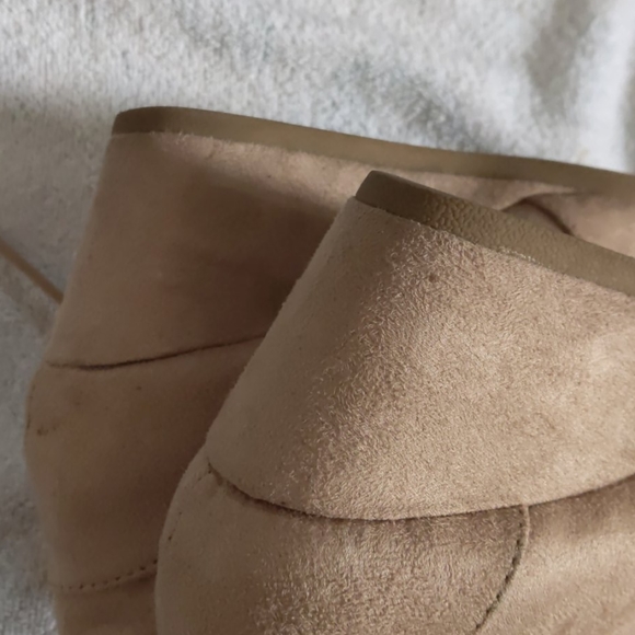 Wedges - Picture 5 of 5